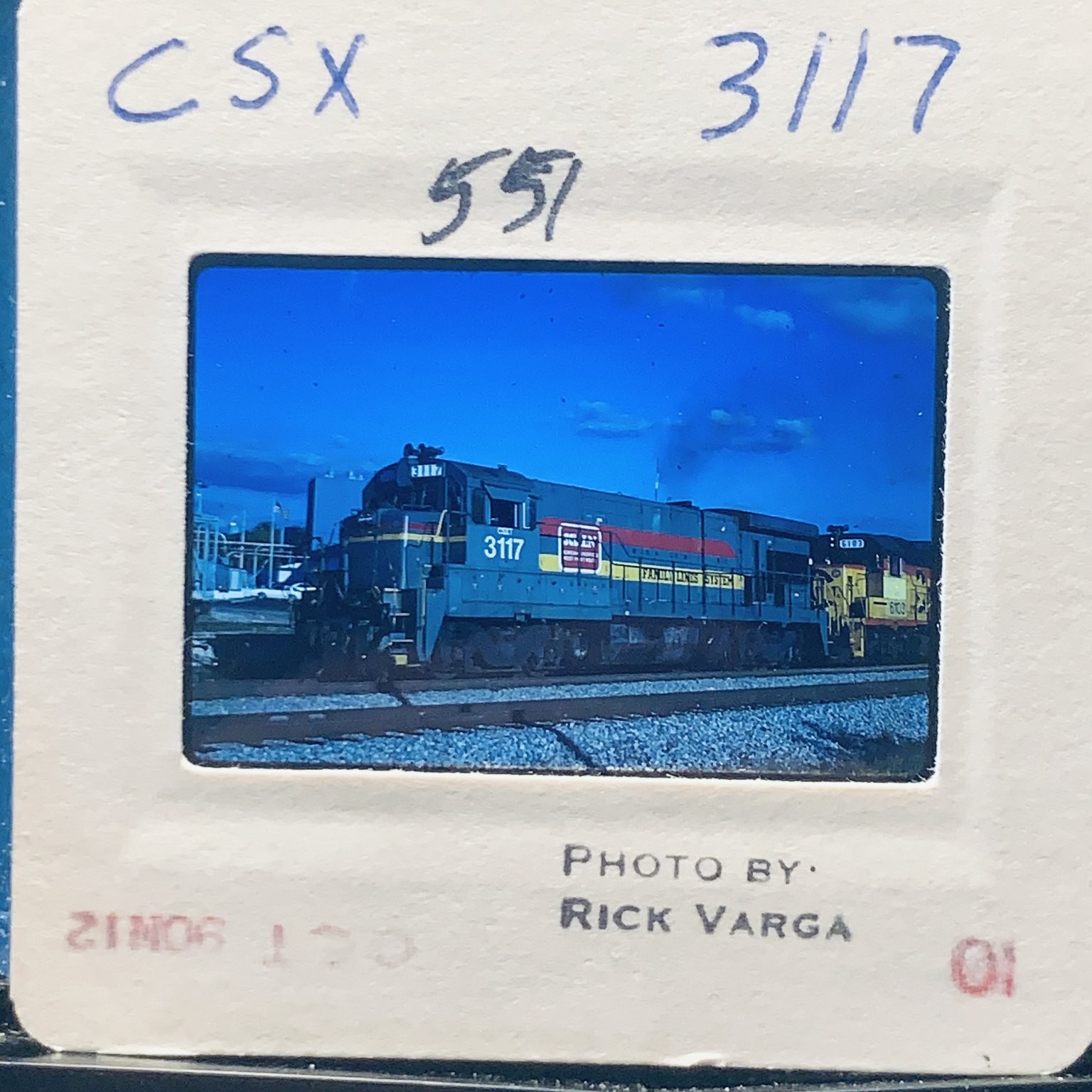 CSX 3117 Train Locomotive Original 35mm Color Slide Rick Varga Photo CSX 3117 Train Locomotive Original 35mm Color Slide Rick Varga Photo