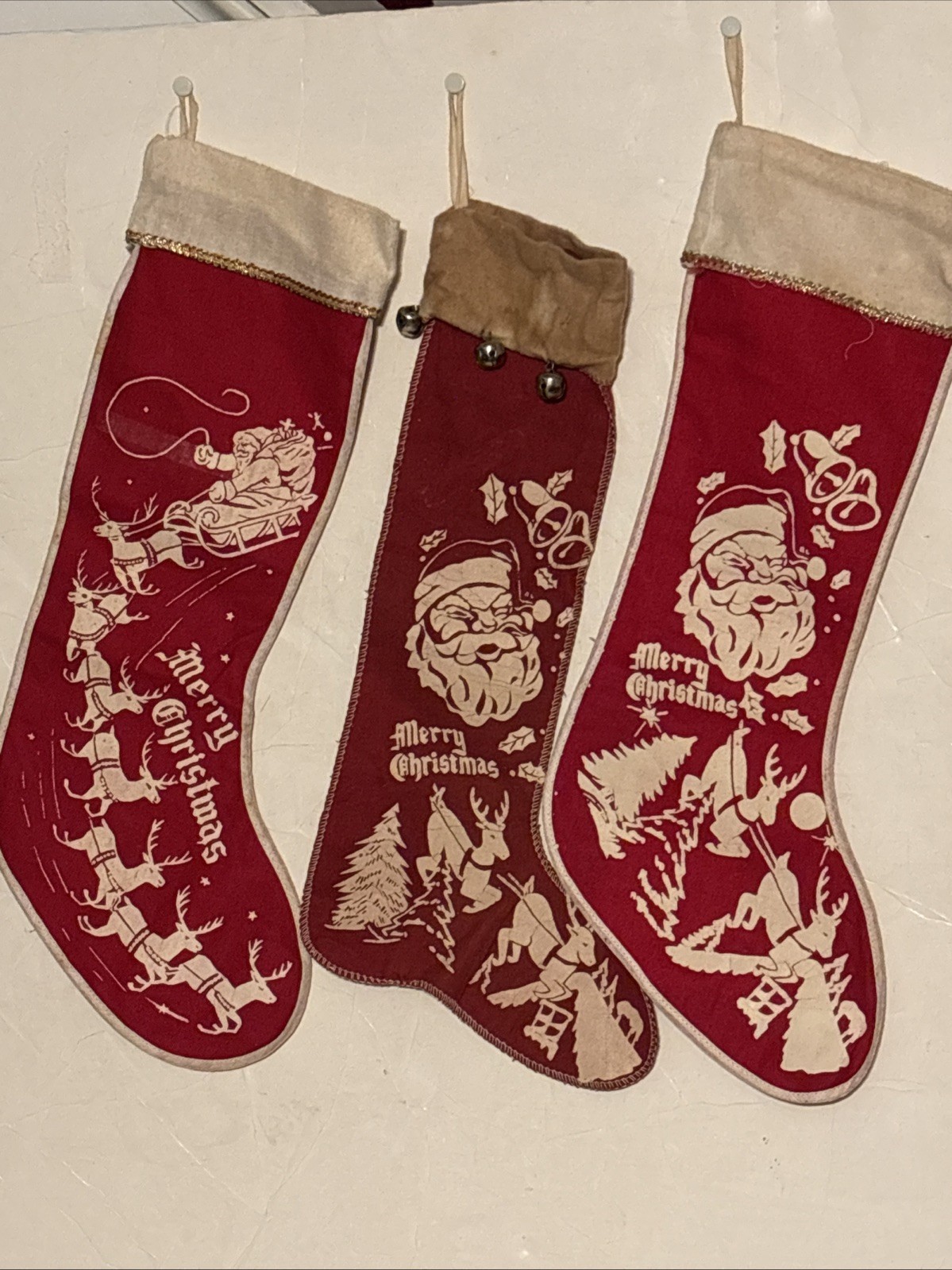 Vintage 1940s 50’s 60’s Red Felt Christmas Stockings Lot Of 3 1 W/Jingle Bells Vintage 1940s 50’s 60’s Red Felt Christmas Stockings Lot Of 3 1 W/Jingle Bells
