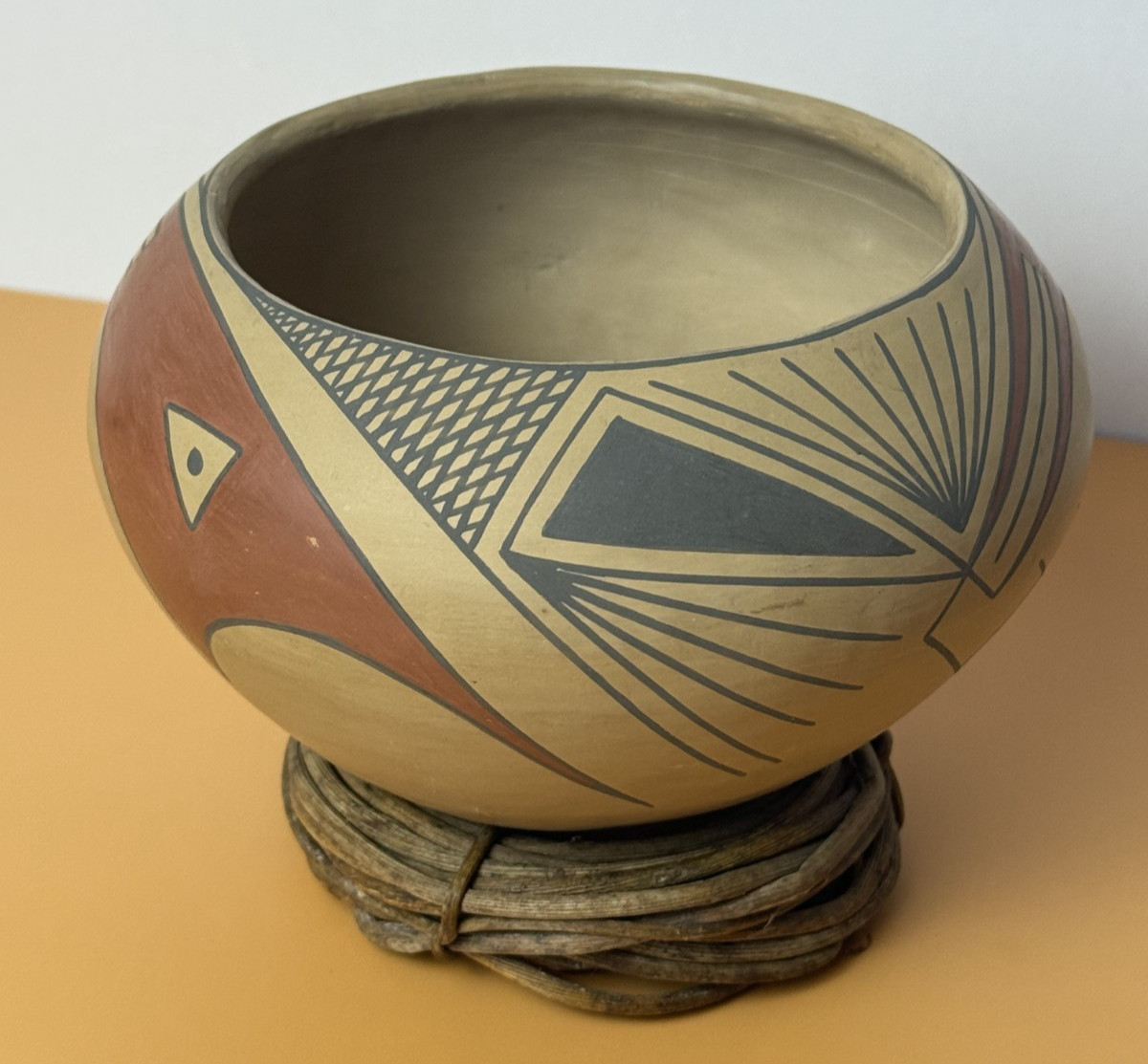 Vintage Mata Ortiz Pottery Signed by Nicolas Quezada Vintage Mata Ortiz Pottery Signed by Nicolas Quezada