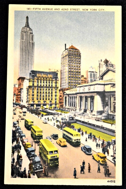  5th Avenue & 42nd Street New York City NY Postcard PC 1930s Unused