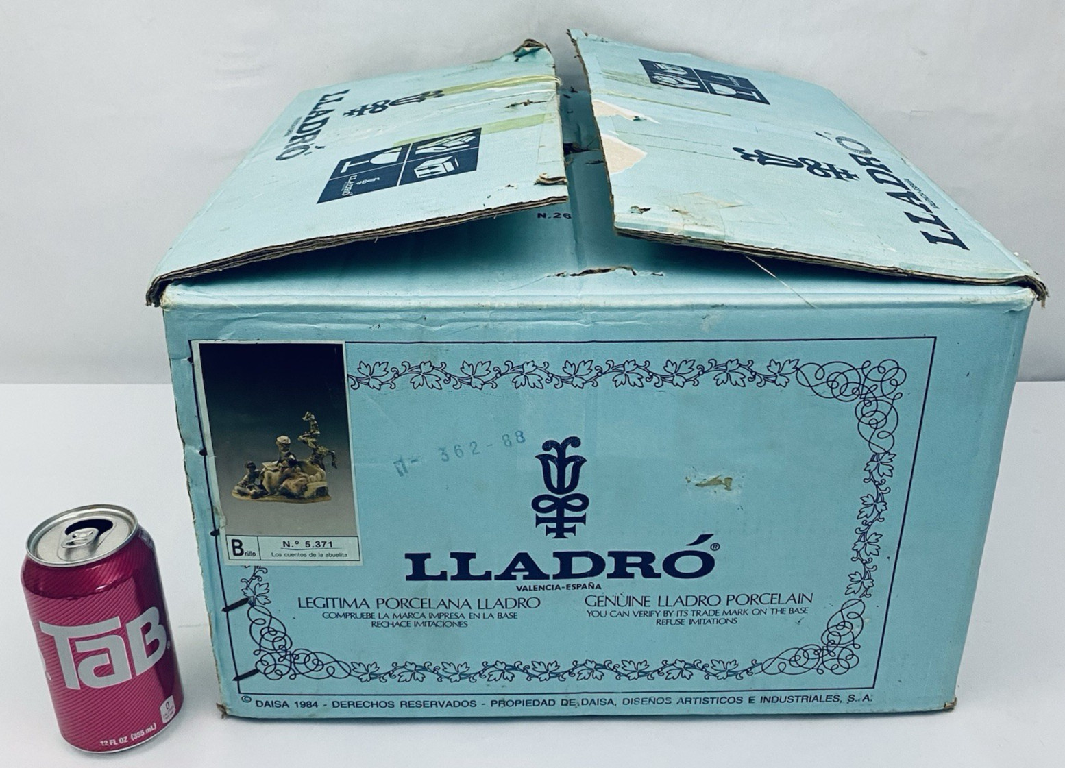 LLADRO 5371  Family roots ~ BOX ONLY ~ REPALCEMENT BOX ONLY in as-is condition