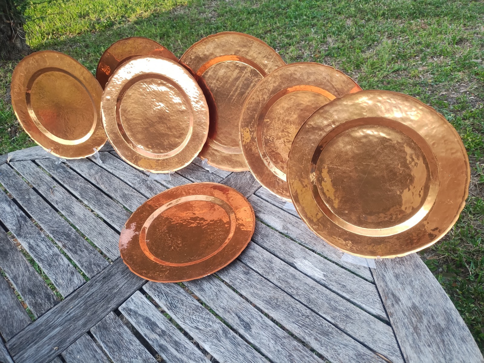 7 Signed Vintage Hammered Copper Wall Plates Made in Chile~Queen Anna Edge 7 Signed Vintage Hammered Copper Wall Plates Made in Chile~Queen Anna Edge