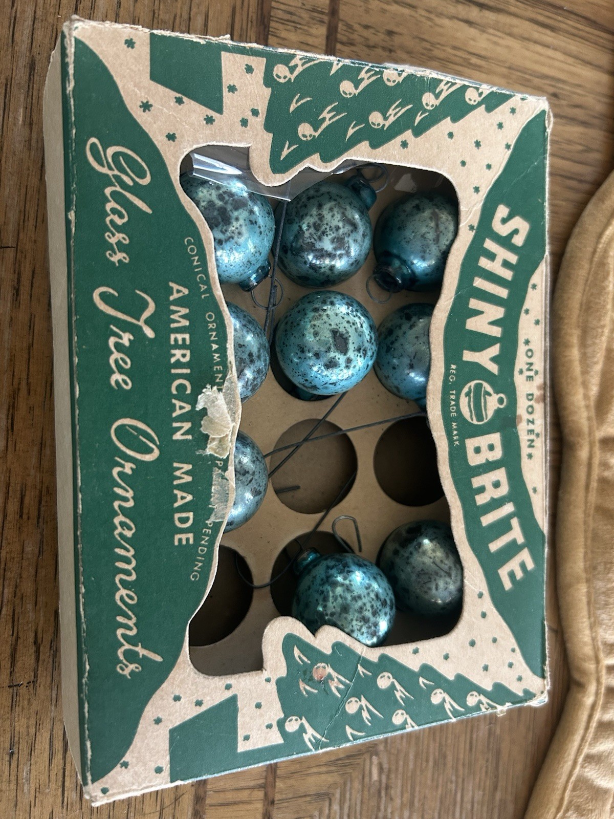 Vintage Shiny Brite Christmas Ornaments Vintage Shiny Brite Christmas Ornaments