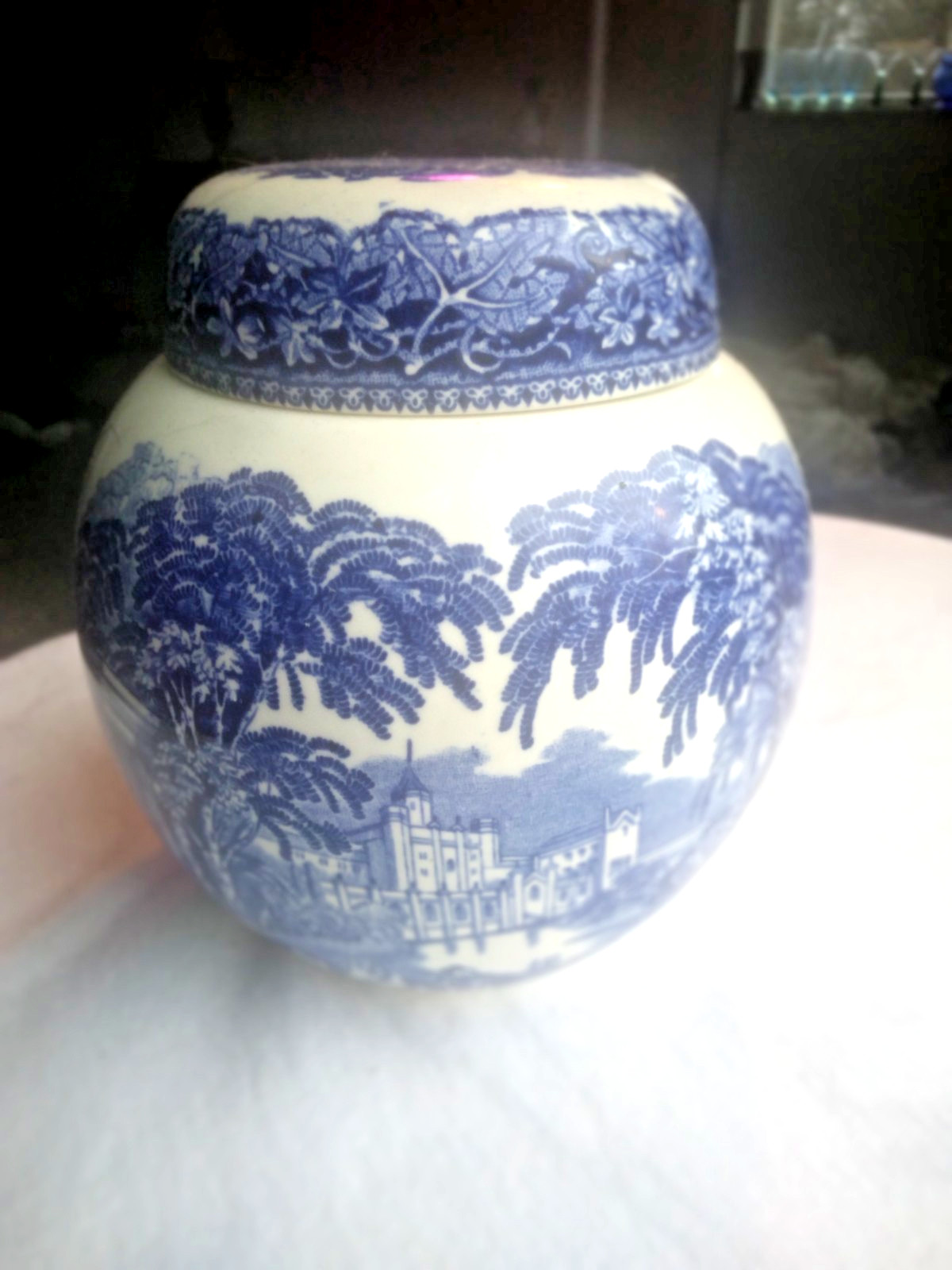 Vintage Mason's Vista Blue Round Covered Vase with Lid - Excellent Vintage Mason's Vista Blue Round Covered Vase with Lid - Excellent
