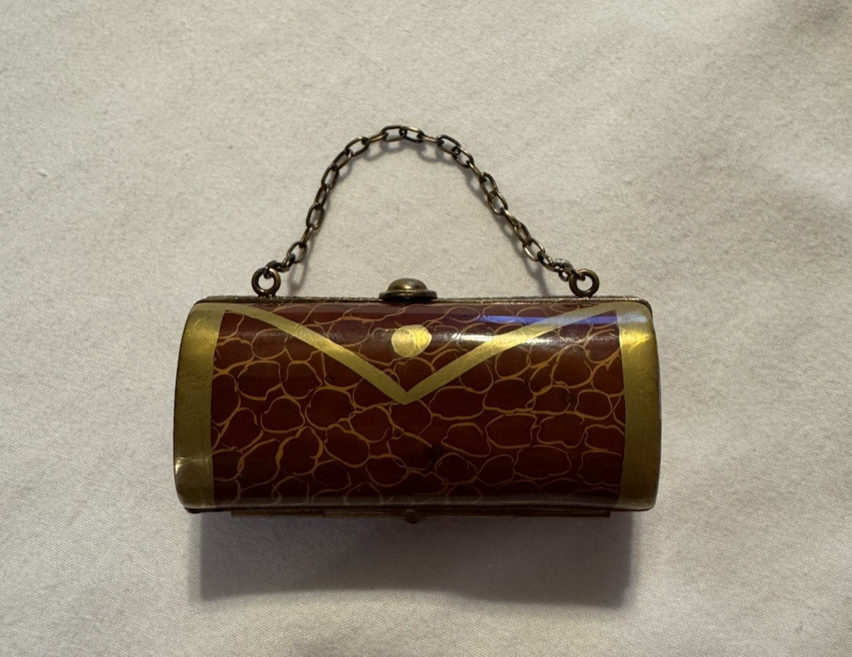 Vintage Limoges France Hinged Trinket Box Alligator Skin Purse Peint Main Vintage Limoges France Hinged Trinket Box Alligator Skin Purse Peint Main