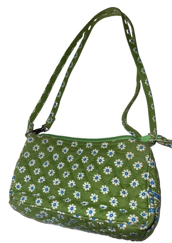 Cute Vera Bradley Daisy Small Purse Crossbody Zipper Quilted Green Blue USA Made Cute Vera Bradley Daisy Small Purse Crossbody Zipper Quilted Green Blue USA Made