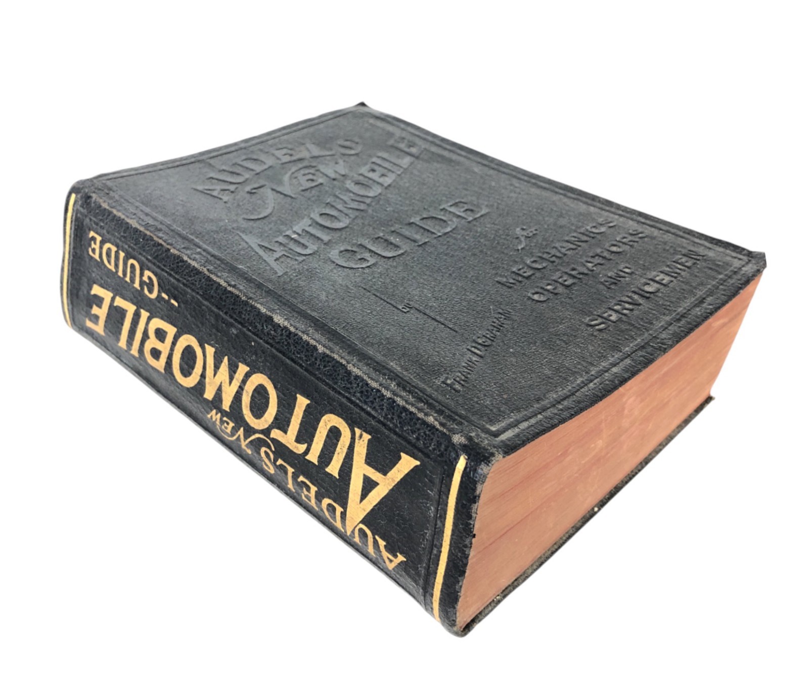 Audels New Automobile Guide for Mechanics Operators & Servicemen 1939