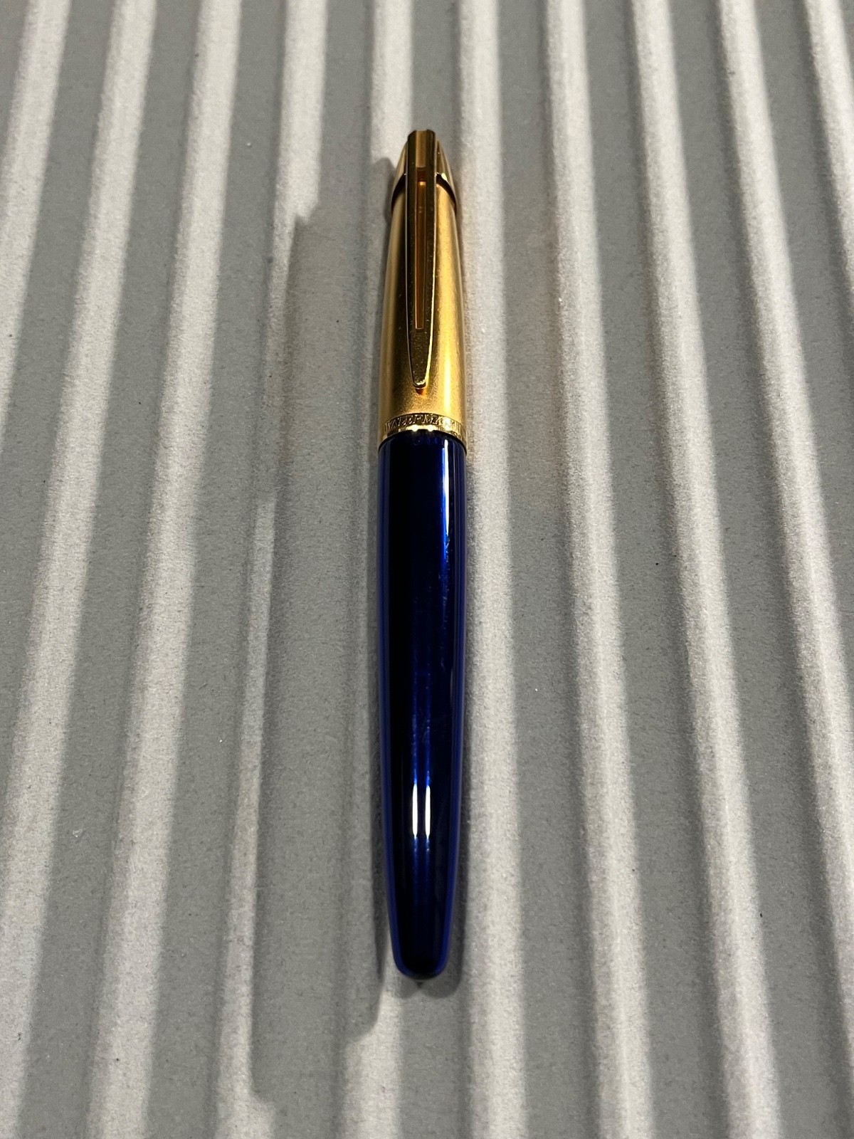 Waterman Edson Sapphire Blue Fountain Pen - 18K Medium (M) Nib