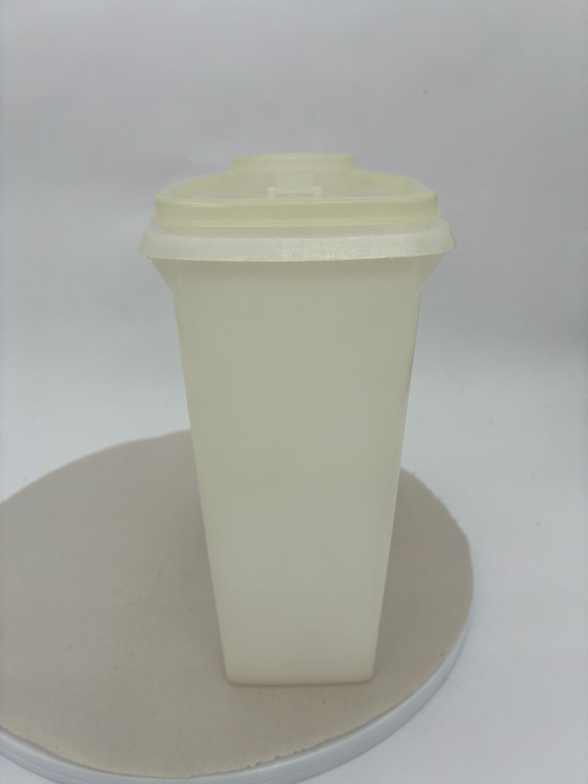 VTG Tupperware #469 Cereal Keeper 13 Cup Storage Container (CHOOSE LID COLOR) VTG Tupperware #469 Cereal Keeper 13 Cup Storage Container (CHOOSE LID COLOR)