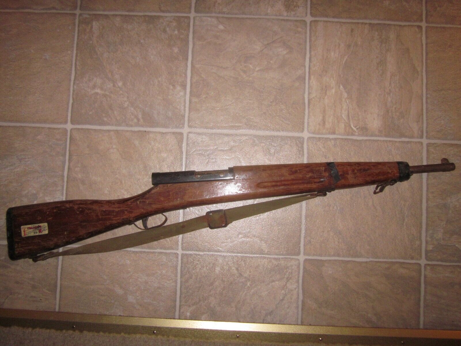 Genuine Vintage WWII Parris Kadet toy rifle 