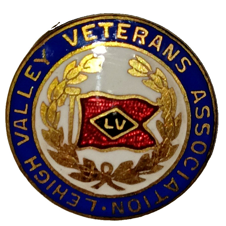 Antique Vtg Lehigh Valley Railroad LVRR Veterans Assoc Enamel Lapel Pin PA NY NJ