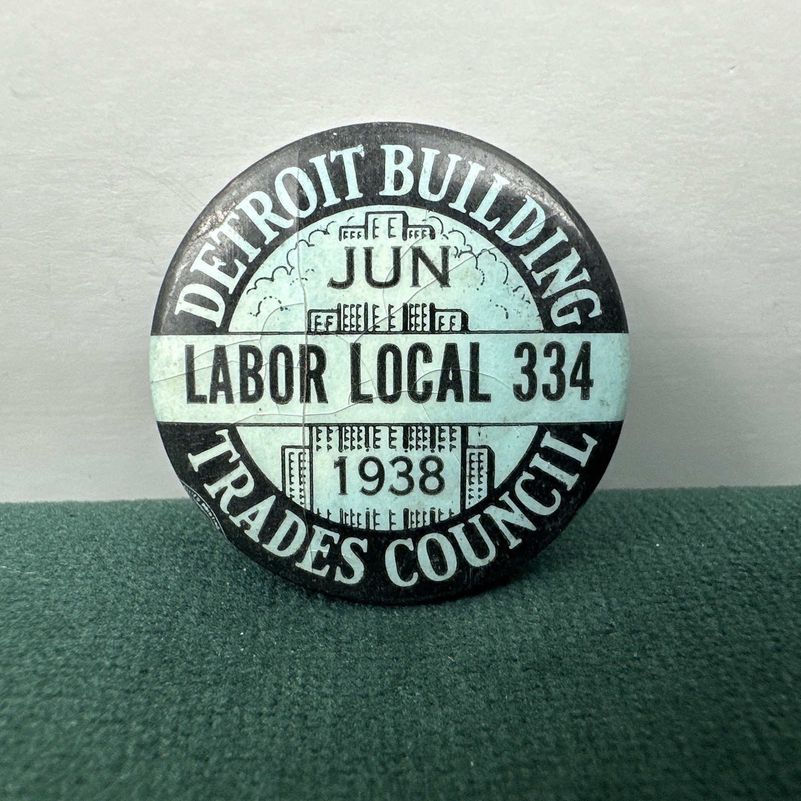 1938 Detroit Building Trades Council Labor Local 334 Vintage Pinback 1938 Detroit Building Trades Council Labor Local 334 Vintage Pinback
