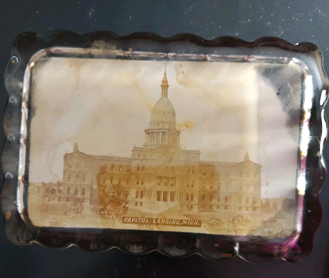 Vintage Late 1800 Michigan State Capitol Paperweight Vintage Late 1800 Michigan State Capitol Paperweight