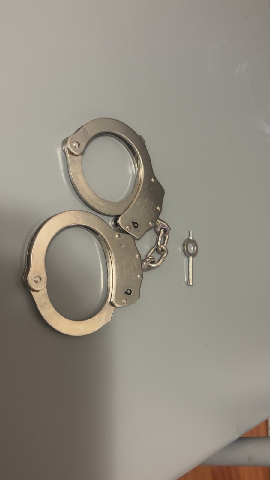 Silver Metal Handcuff Set With Key