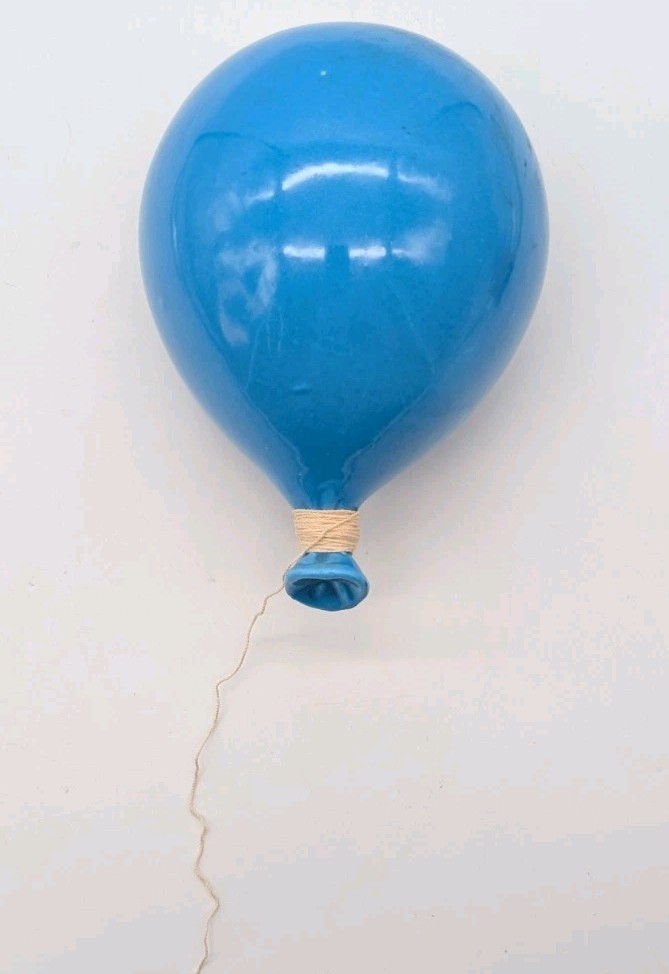 Vintage Ceramic Balloon String Dispenser Twine Yarn BLUE 🔵 Pop Wall Art 1980's