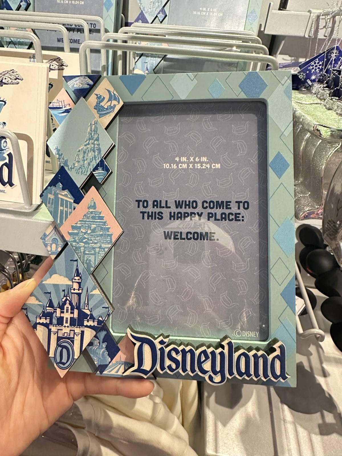🏰 New 2026 Disneyland Resort Main Street Picture Frame