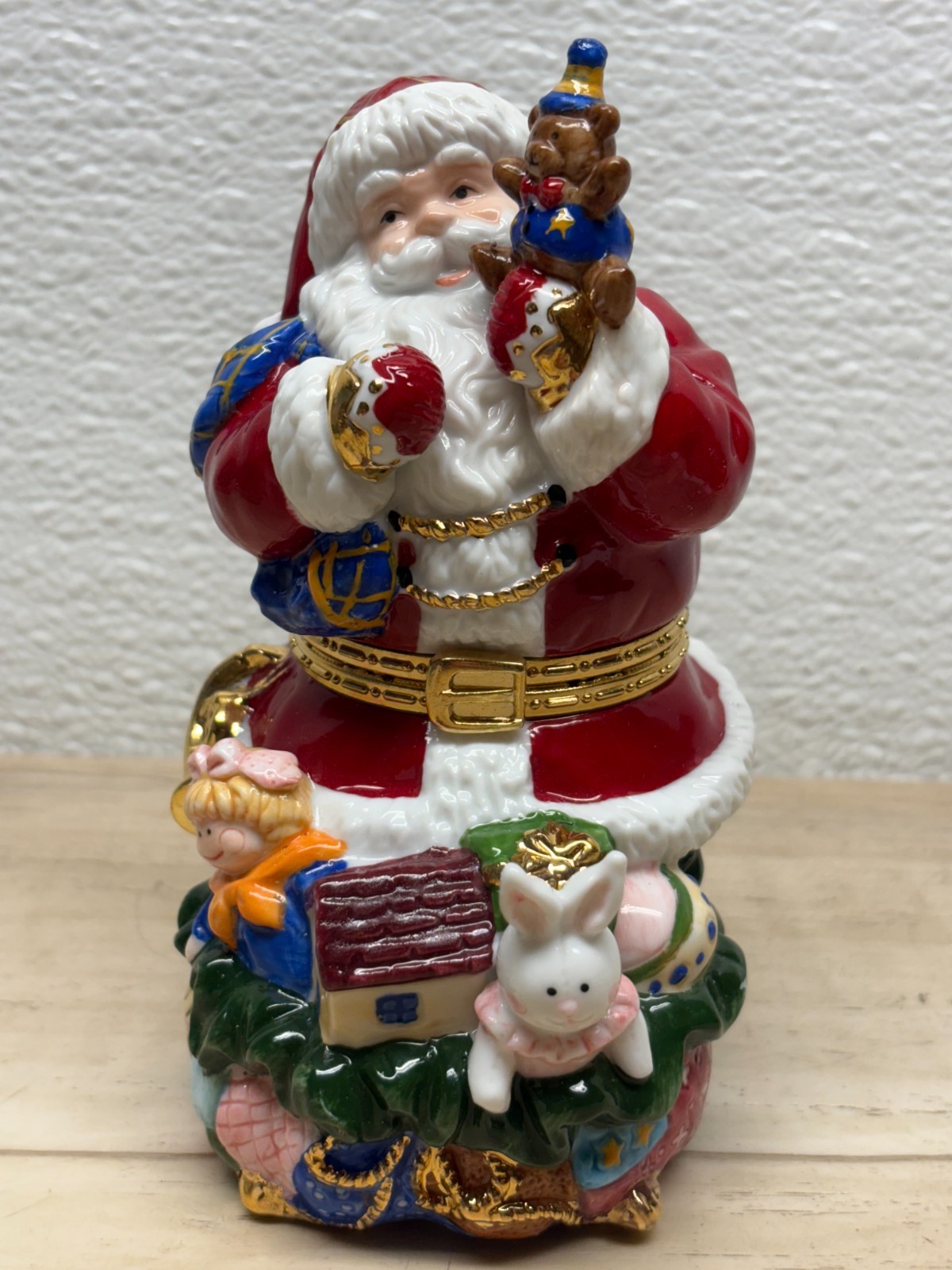 Traditions Porcelain Hand Painted Trinket Box Santa With Toys