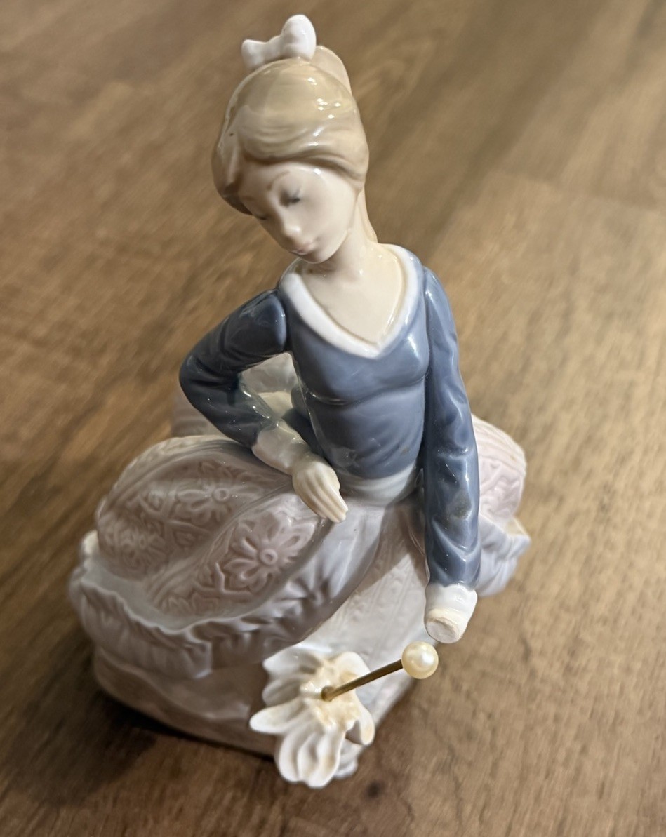 Authentic Vintage Lladró 