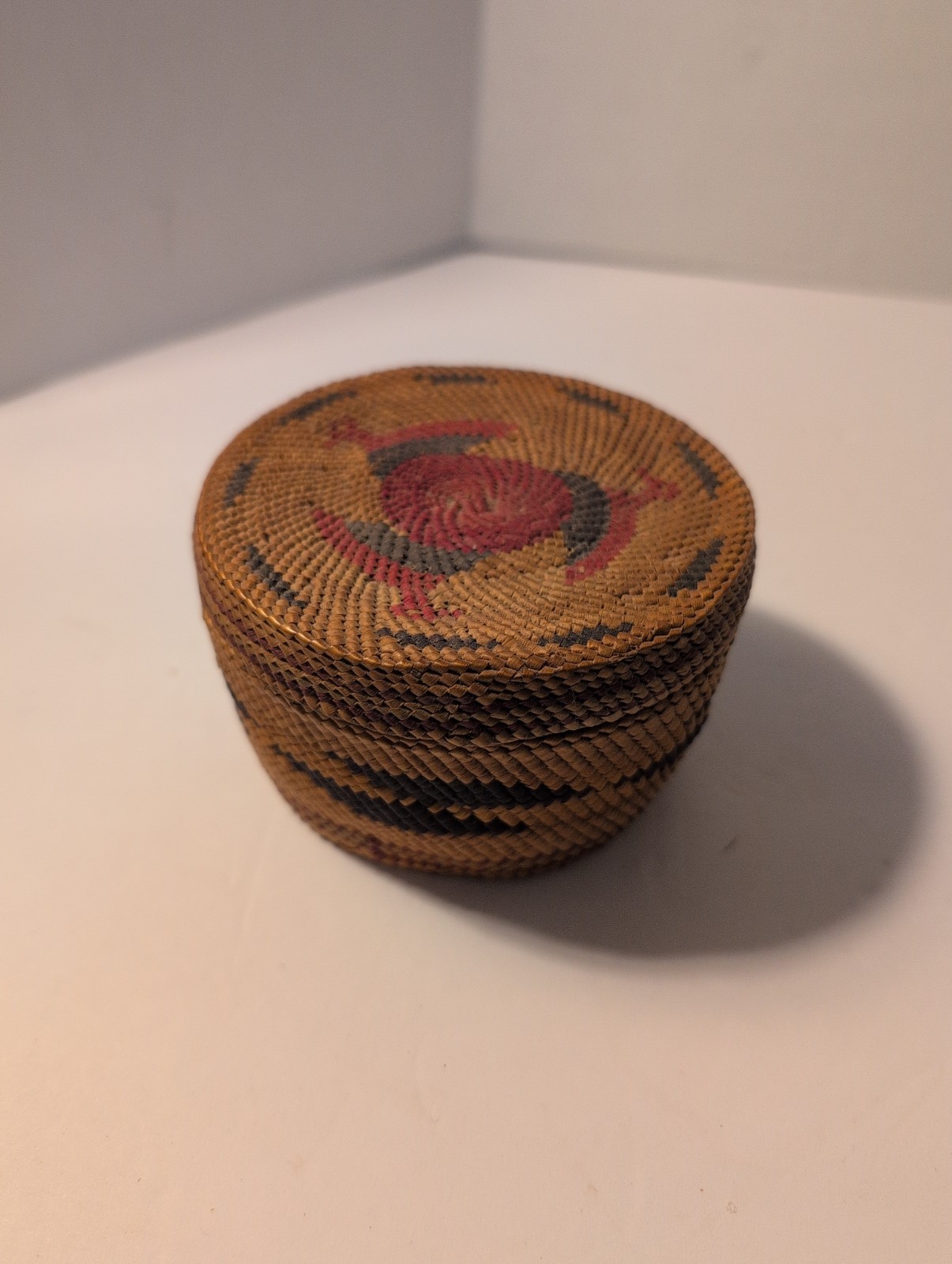 Antique Native American Small Lidded Bird Figures Basket Likely Makah Or Nootka Antique Native American Small Lidded Bird Figures Basket Likely Makah Or Nootka