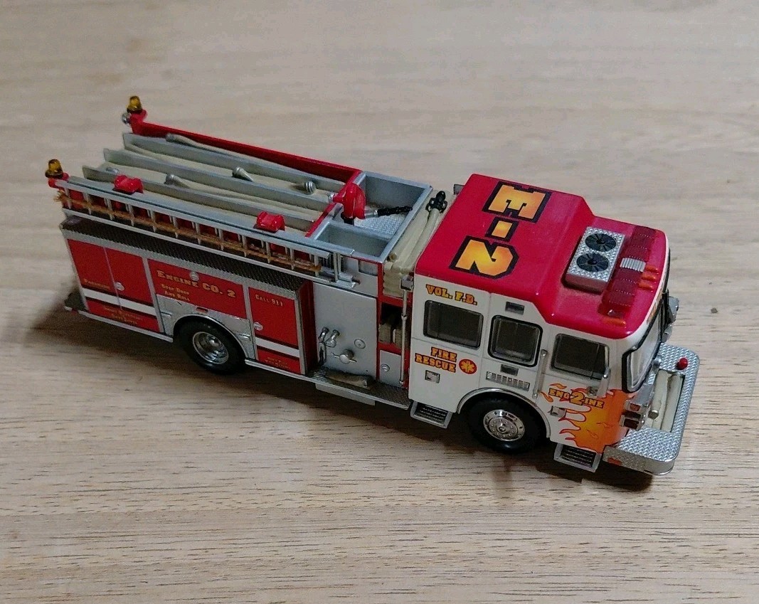 Code 3 Limited Edition Sutphen Engine Co. 2 “The Fire Eater” Code 3 Limited Edition Sutphen Engine Co. 2 “The Fire Eater”