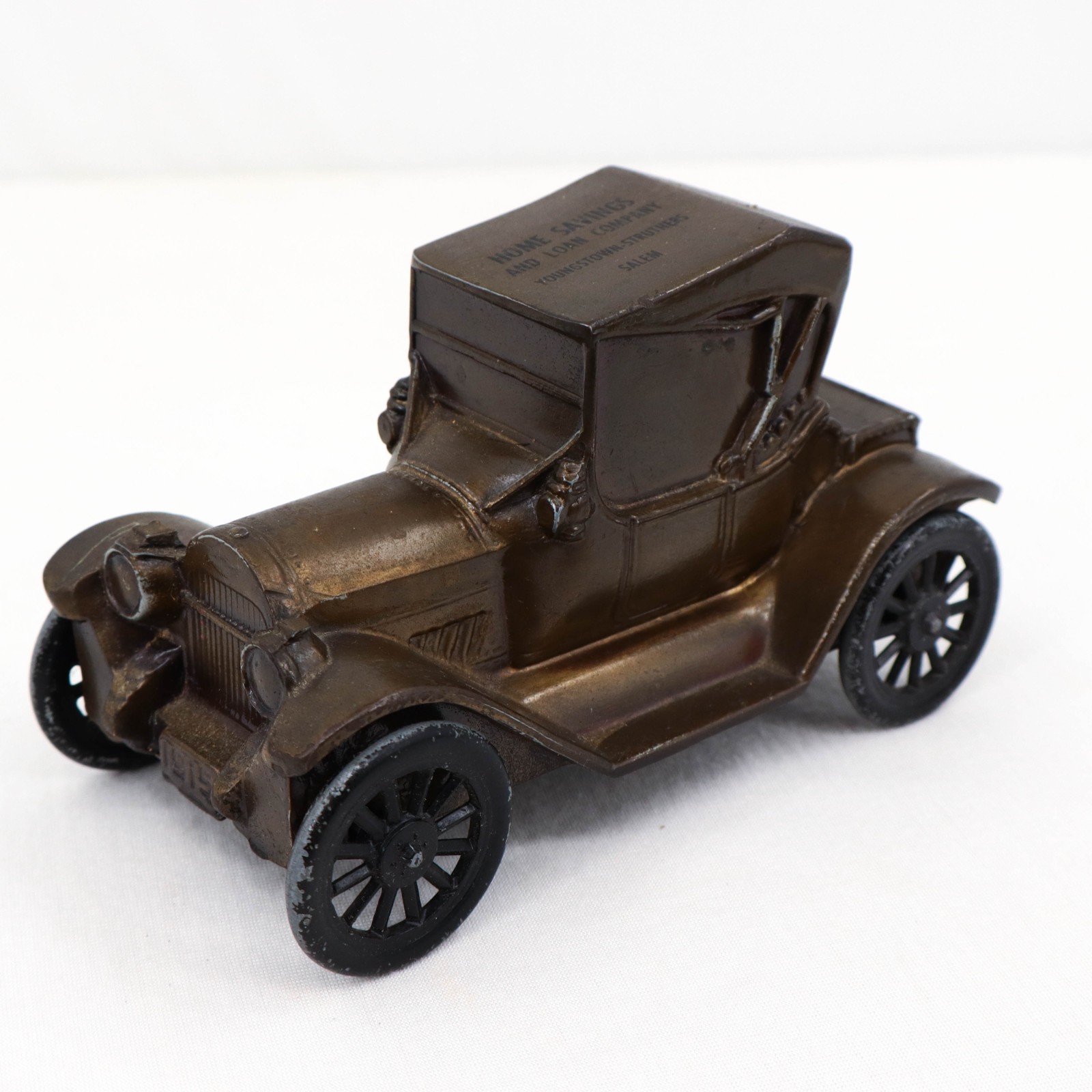 Vintage 1974 Banthrico 1915 Chevrolet Coupe Coin Bank Home Savings Loan