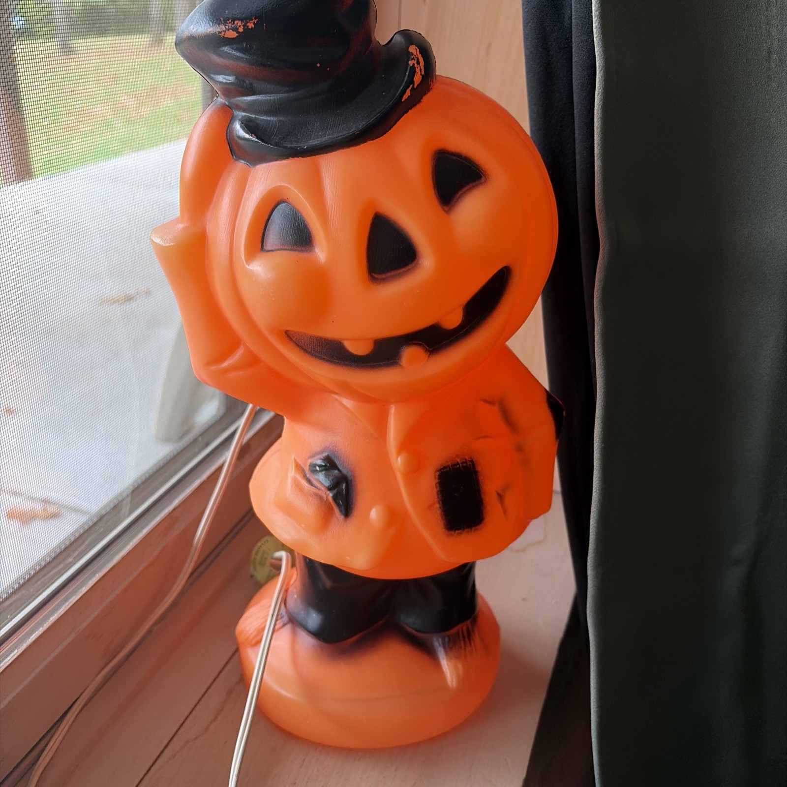 Vintage 1969 Empire Halloween Pumpkin Scarecrow Light Up  Works Great 14”