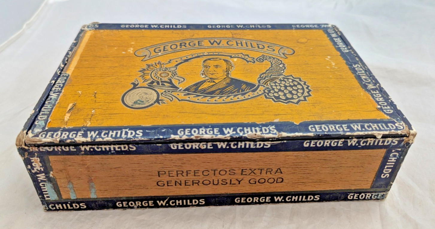 VTG 1930s George W. Childs Perfectos Extra Wooden Cigar Box 50 Ct Tobacco 8.5\'\'
