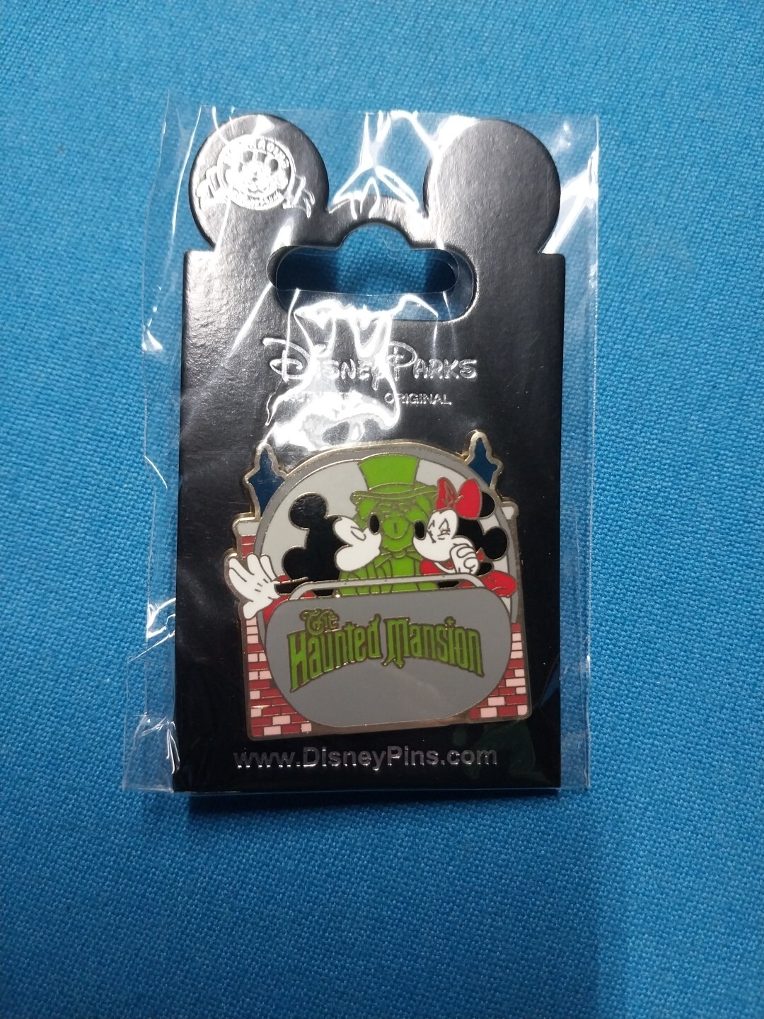 Disney 2008 The Haunted Mansion with Mickey and Minnie Pin