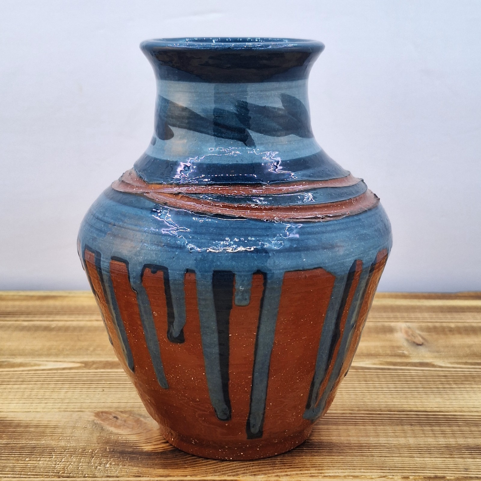 Studio Pottery 6\