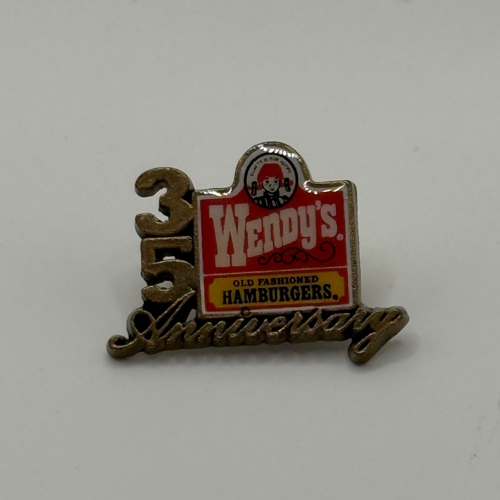 Vintage Wendy\'s 35th Anniversary Lapel Pin Old Fashioned Hamburgers Gold Tone