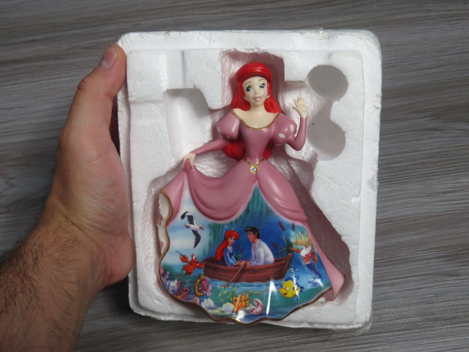 Bradford Exchange 2004 Ariel Disney Dresses and Dreams Forever Porcelain