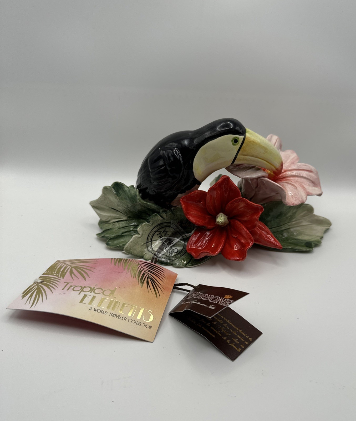 Vintage Italian I Borbone Capodimonte Toucan Tropical Elements Figurine Vintage Italian I Borbone Capodimonte Toucan Tropical Elements Figurine