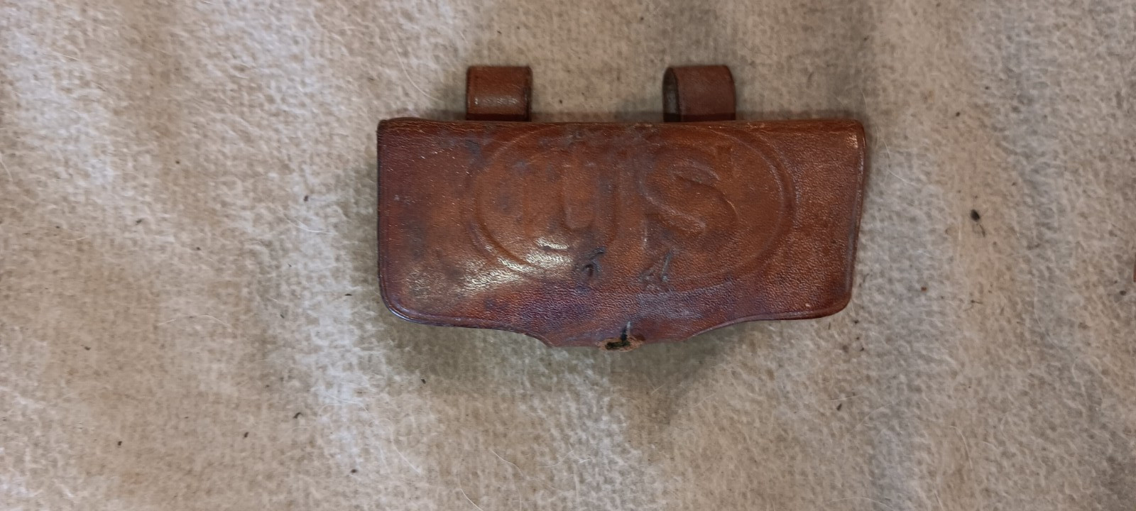 US ARMY 1908 .38 CALIBER LEATHER CARTRIDGE BOX US ARMY 1908 .38 CALIBER LEATHER CARTRIDGE BOX