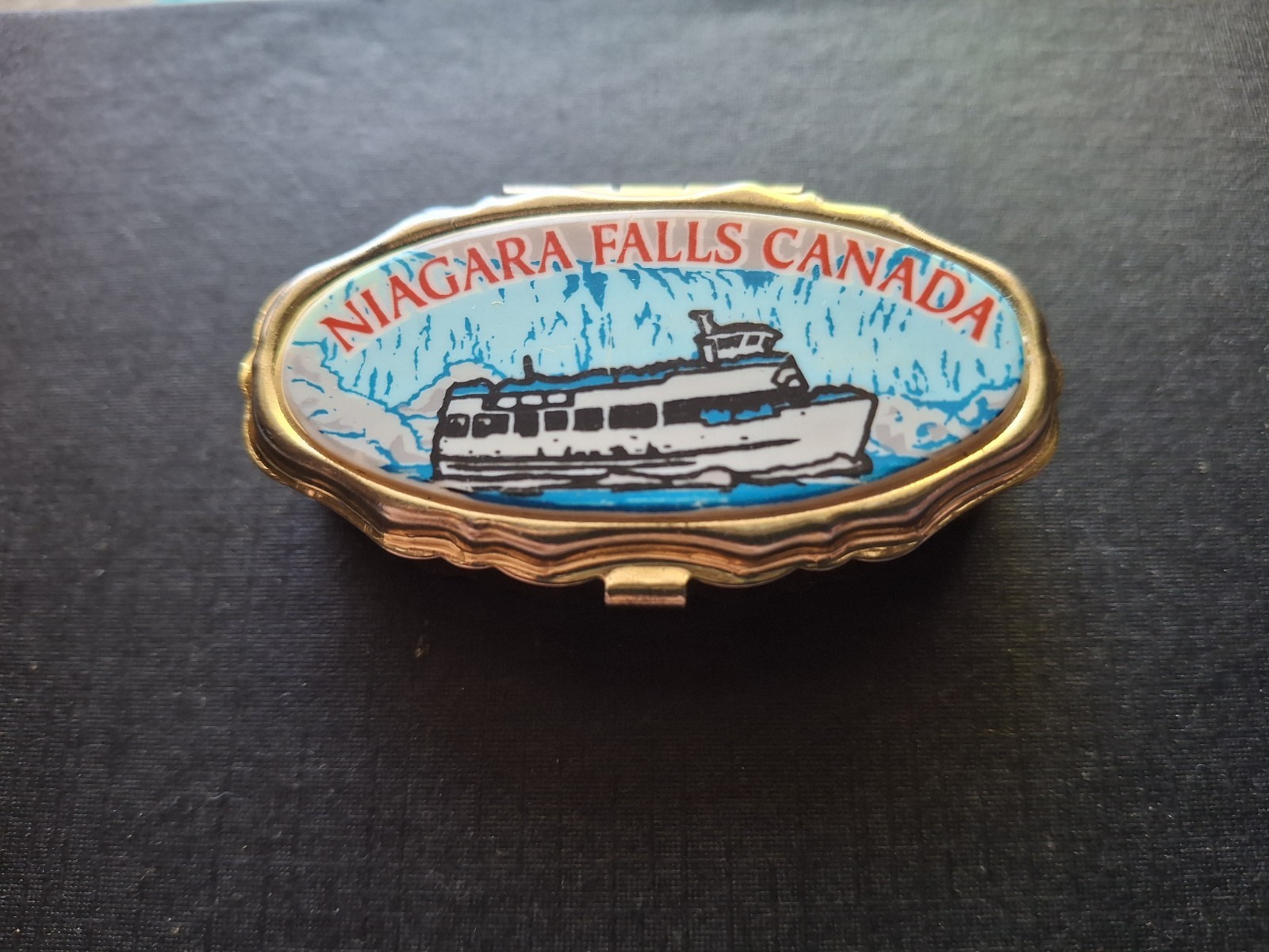 Niagara Falls Canada Souvenir Small Metal Portable Ashtray 