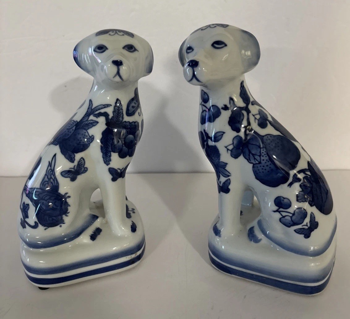 Pair Vintage Wong Lee Style Blue and White Porcelain Staffordshire Dogs Bookends