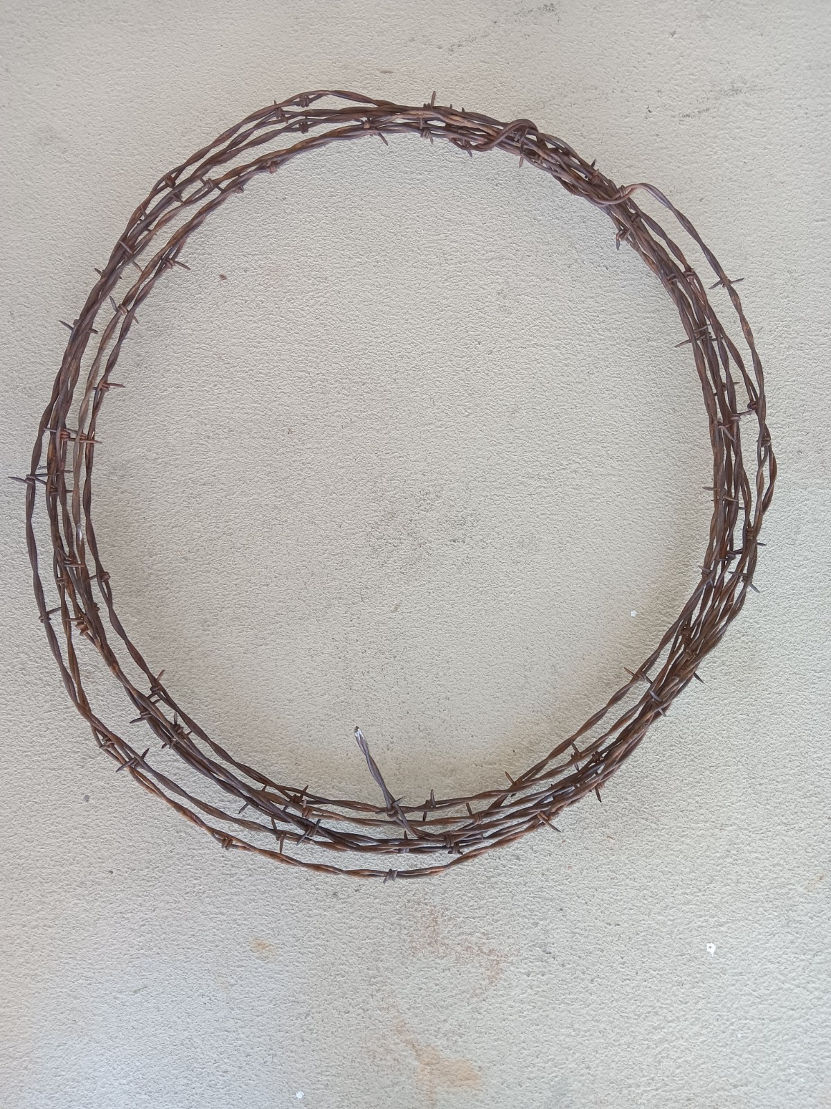 30' FEET REAL RUSTY BARBED WIRE CRAFT VINTAGE WESTERN ART