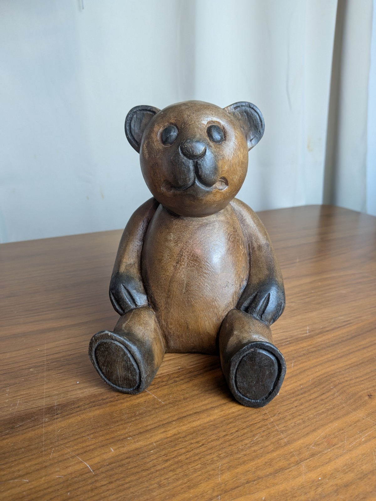 Vtg Hand Carved Wooden Teddy Bear Figurine Sitting Wood Folk Art Sculpture Cabin