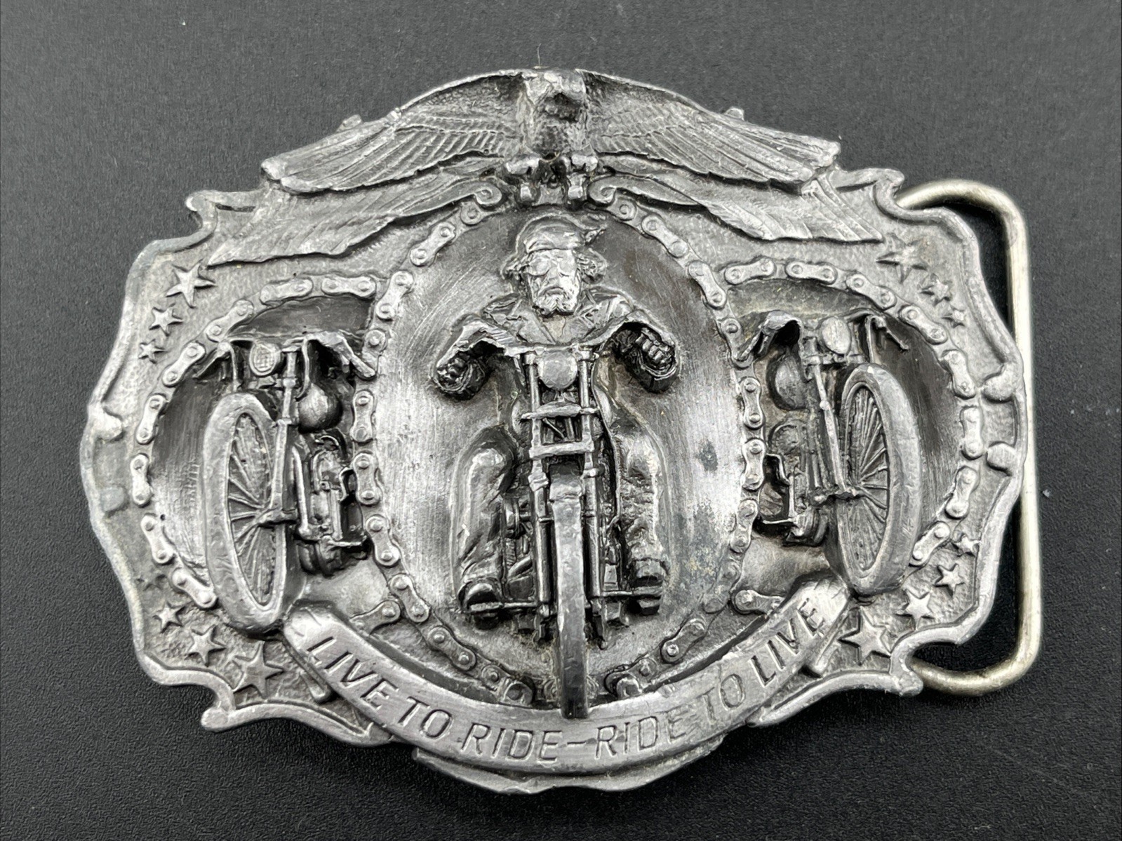 Vintage 1987 Bergamot Harley Davidson Belt Buckle Live To Ride Ride To Live V-45 Vintage 1987 Bergamot Harley Davidson Belt Buckle Live To Ride Ride To Live V-45
