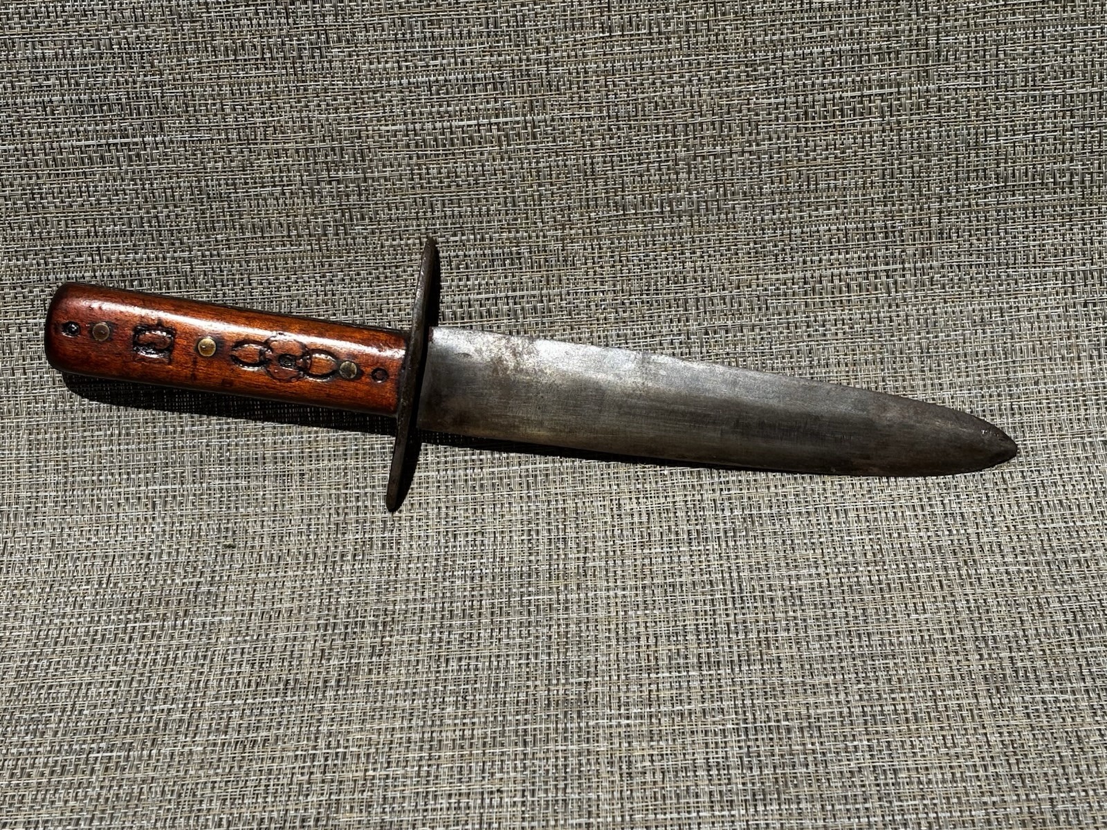 Austro-Hungarian World War I Trench Fighting Knife. With Hollywood Providence. Austro-Hungarian World War I Trench Fighting Knife. With Hollywood Providence.