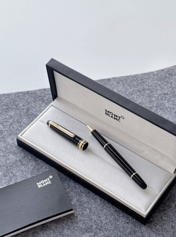SALE Montblanc Meisterstück Classique 163 Rollerball Pen Black Gold Trim Germany