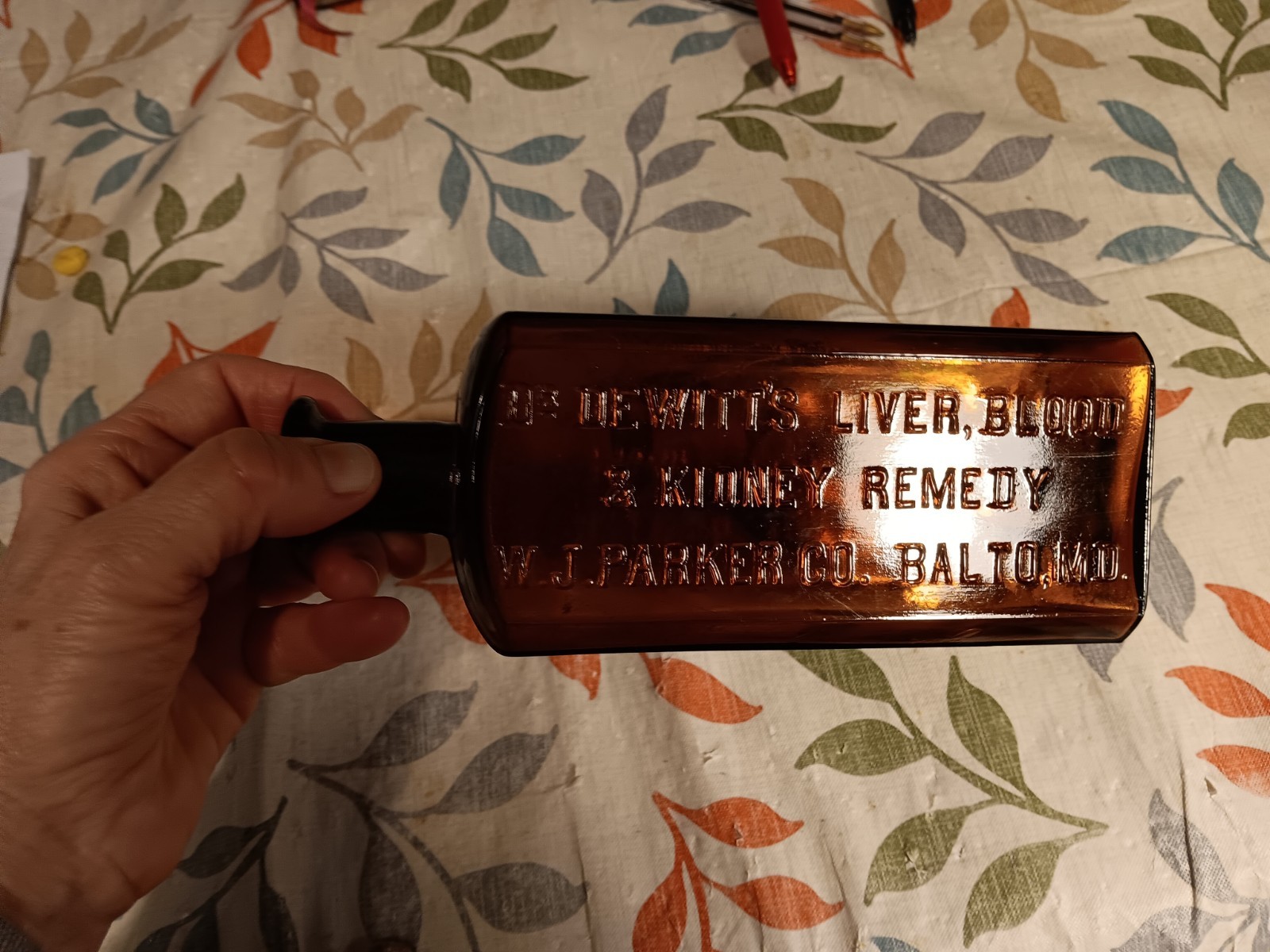Vintage Dr. Dewitt's liver, blood & kidney remedy bottle F.E.R & Co. Amber Vintage Dr. Dewitt's liver, blood & kidney remedy bottle F.E.R & Co. Amber