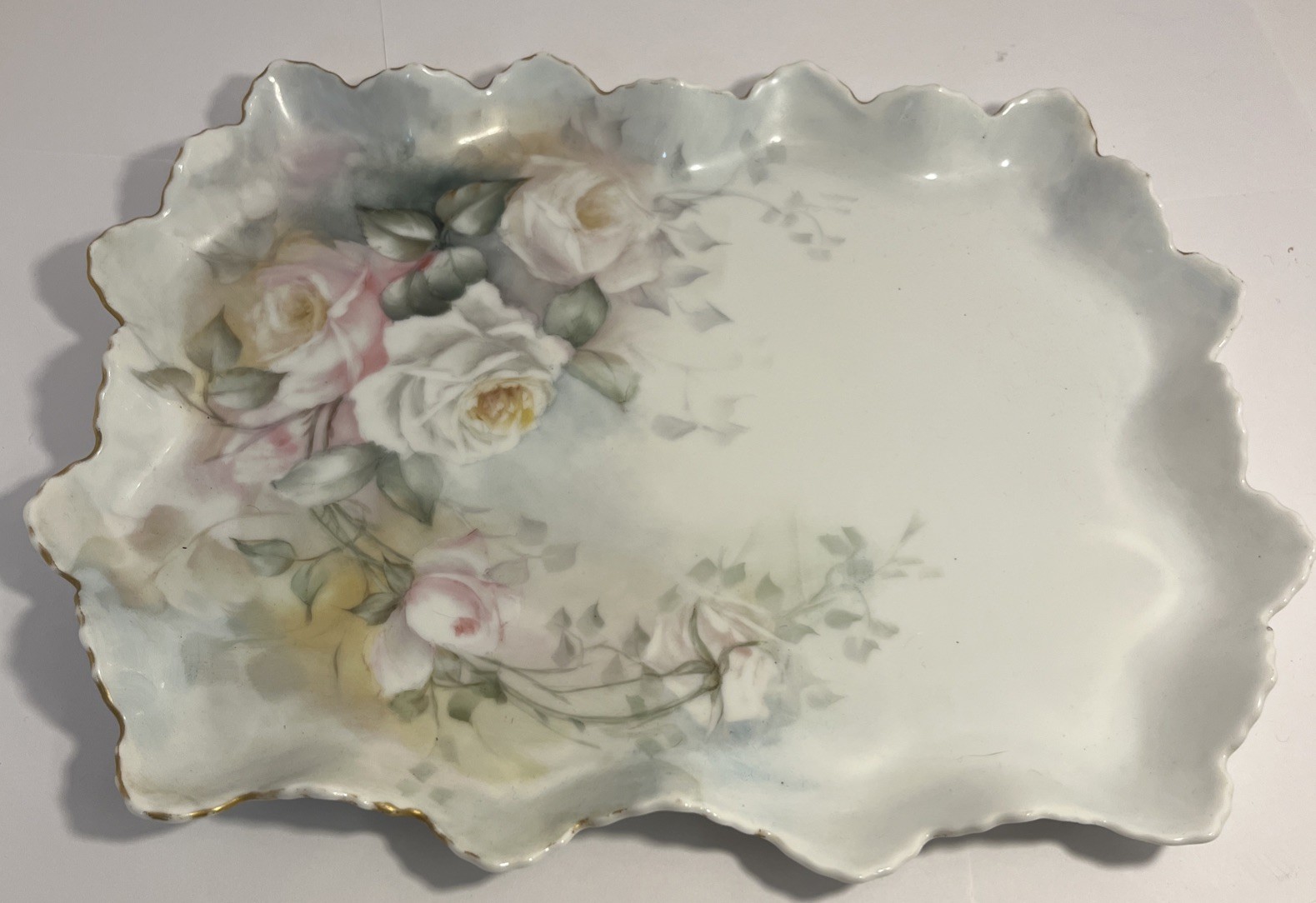 Antique Bavaria Hand-Painted Porcelain Ruffled Plate w/ Roses Large 12” X 9” Antique Bavaria Hand-Painted Porcelain Ruffled Plate w/ Roses Large 12” X 9”