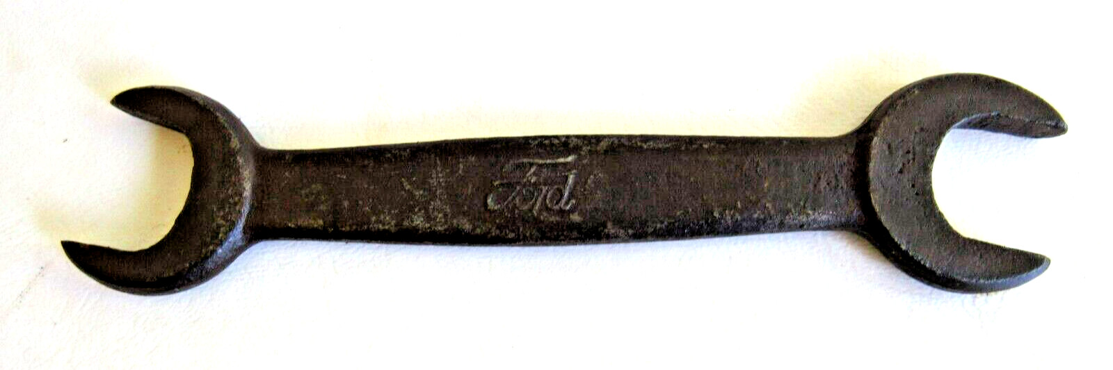 Vintage FORD Script Double Open End Wrench 1-2 Circle M 1. 5-1/2\