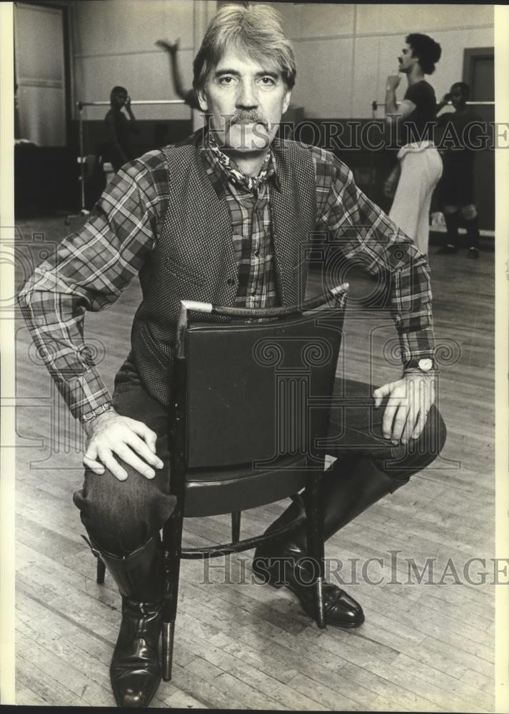 1980 Press Photo Michael Butler to produce 