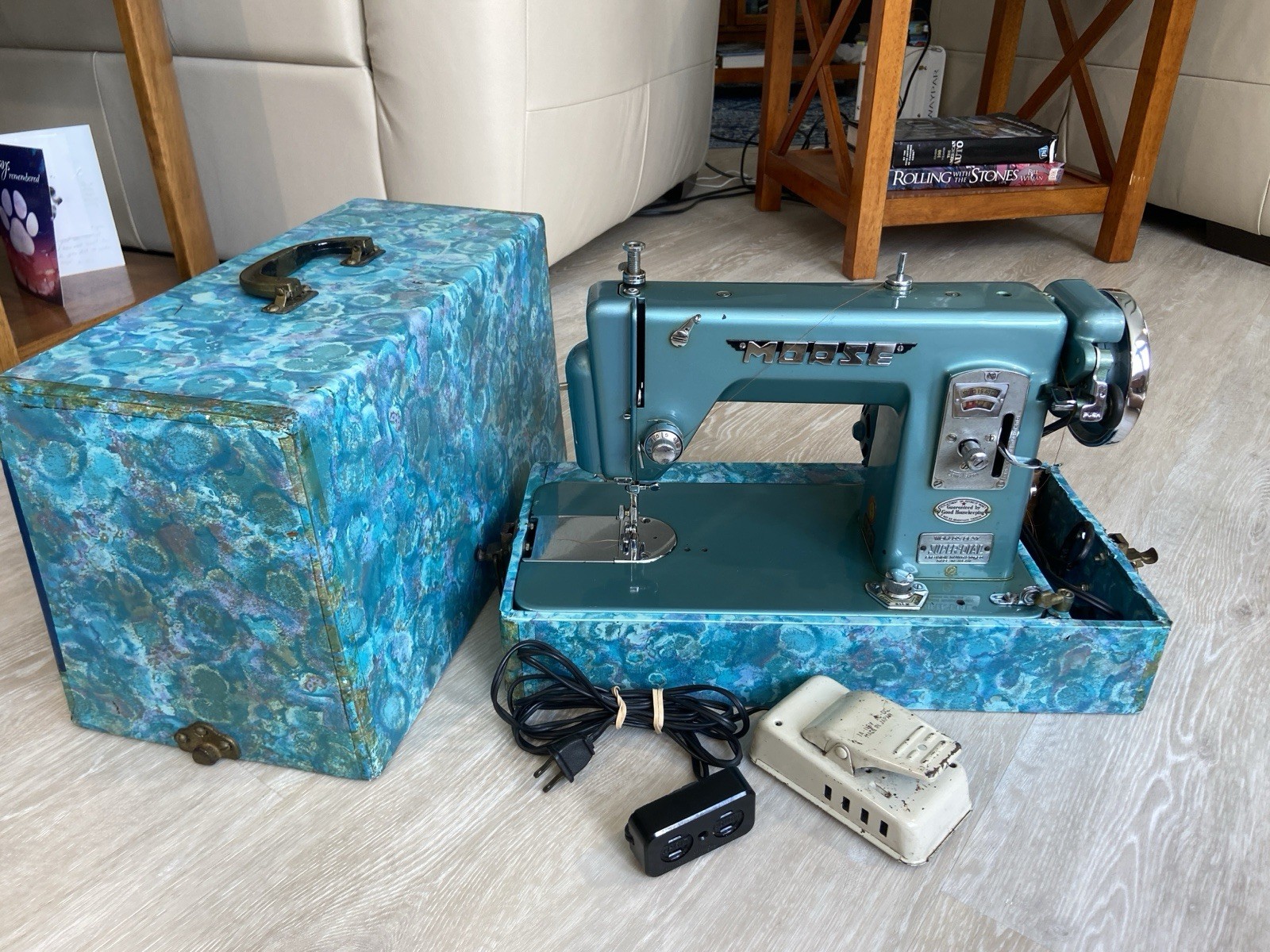Vintage Morse 5L Sewing Machine Original Carrying Case Read Vintage Morse 5L Sewing Machine Original Carrying Case Read