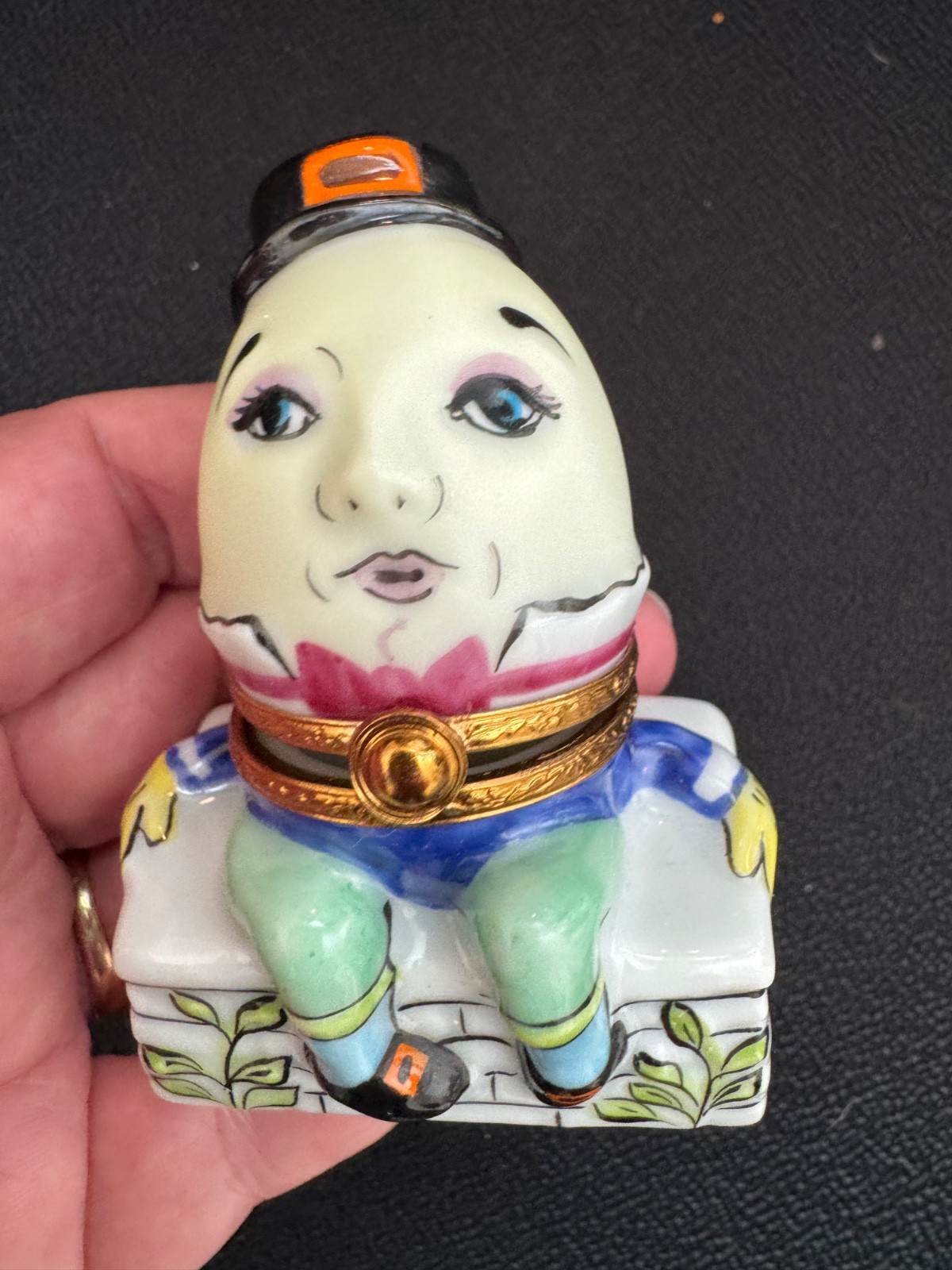 Astoria Limoges France Humpty Dumpty trinket Box Peint Main ltd ed 1239/5000 