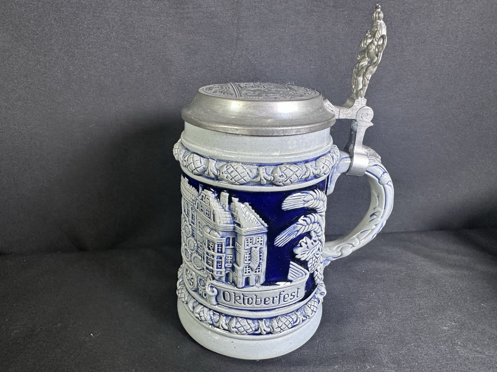 Handmade Lidded German Beer Stein HB Handarbeit Oktoberfest Horse Carriage