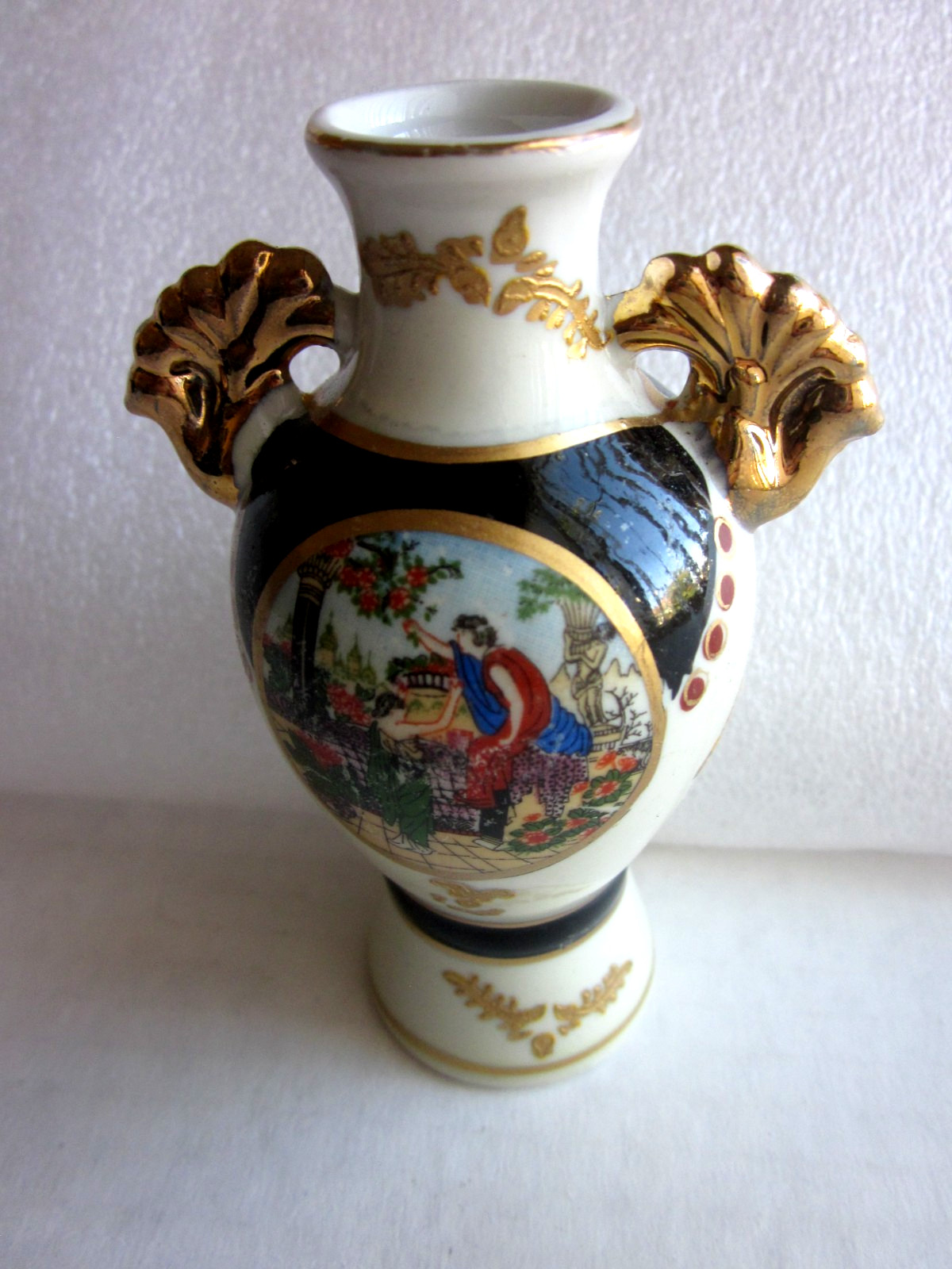 New MARANELO Italy Miniature Vase, 4\ New MARANELO Italy Miniature Vase, 4\