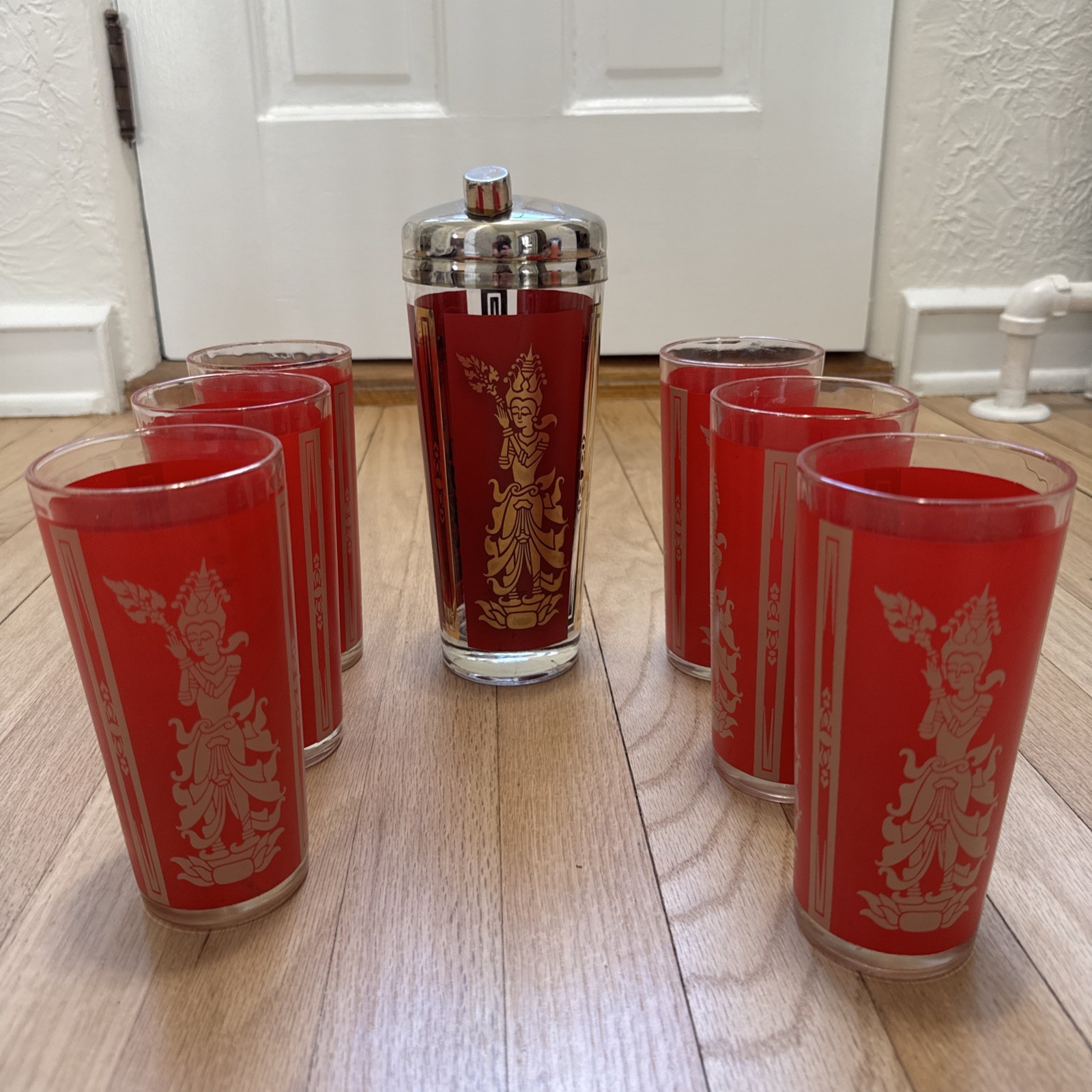 Vintage Culver Red & Gold Trim Siam Thai Goddess Cocktail Shaker -5 Red Glasses