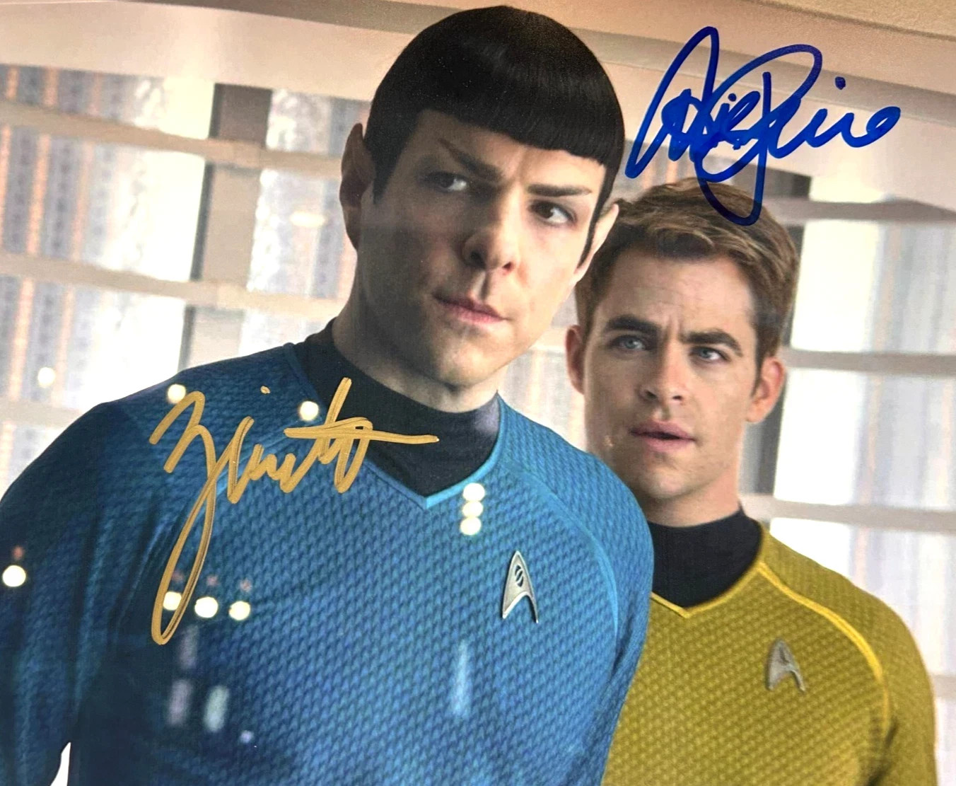 STAR TREK Signed 8x10\
